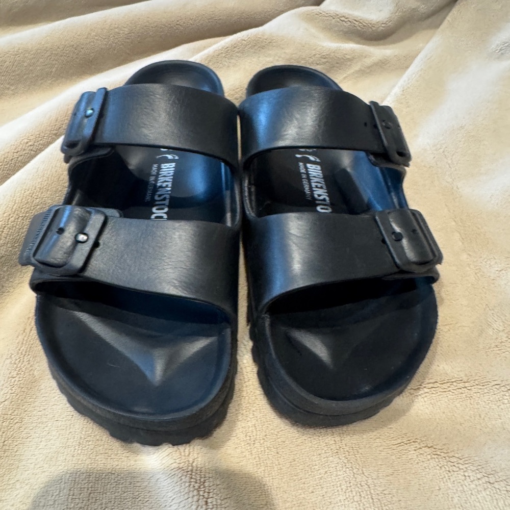 Black Birkenstock Sandals with Adjustable Straps size 36 women’s